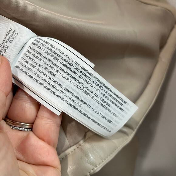 Abercrombie Vegan Leather Puffer Jacket Size M Neutral Beige Cropped Winter - Picture 6 of 9